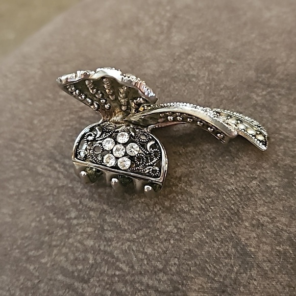 Vintage Rhinestone Paved Bow Coquette Bridal Holiday Hair Claw Clip main image 6